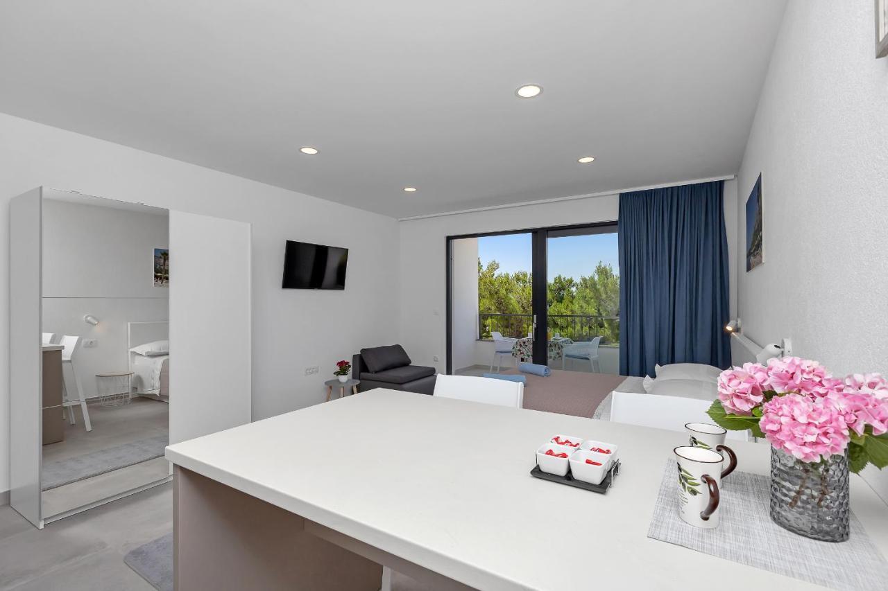 Central Beach Apartments Tučepi Dış mekan fotoğraf