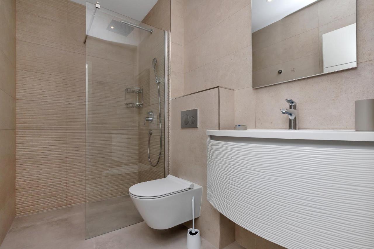 Central Beach Apartments Tučepi Dış mekan fotoğraf